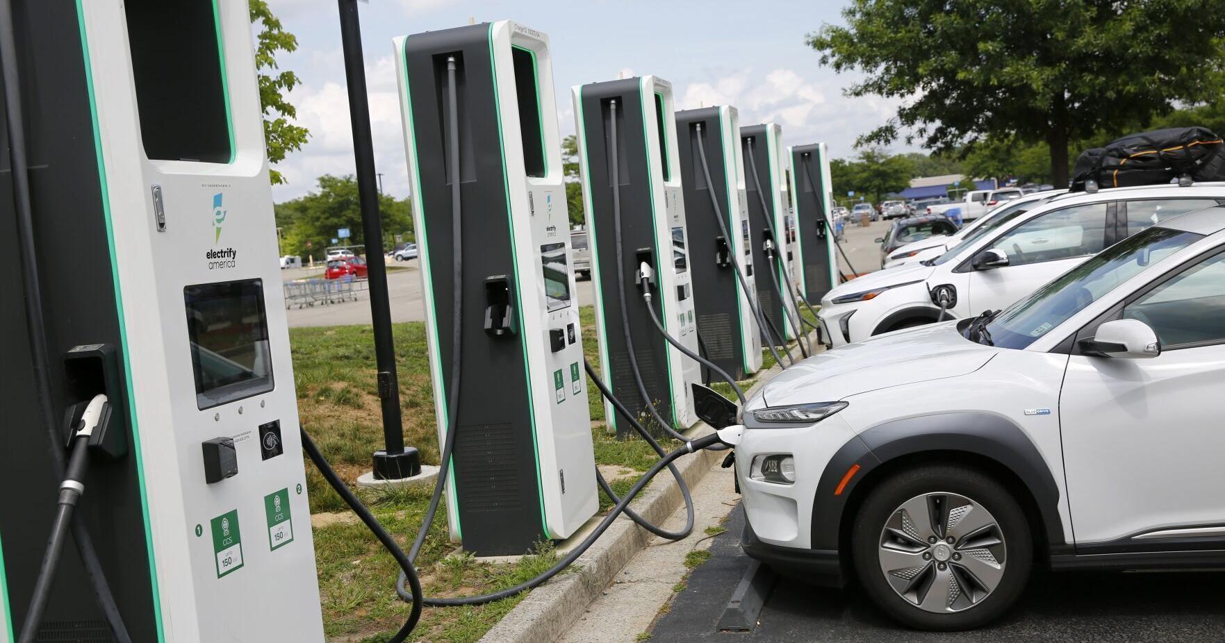 Virginia: Youngkin pulls state out of California EV mandate - Vimarsana News