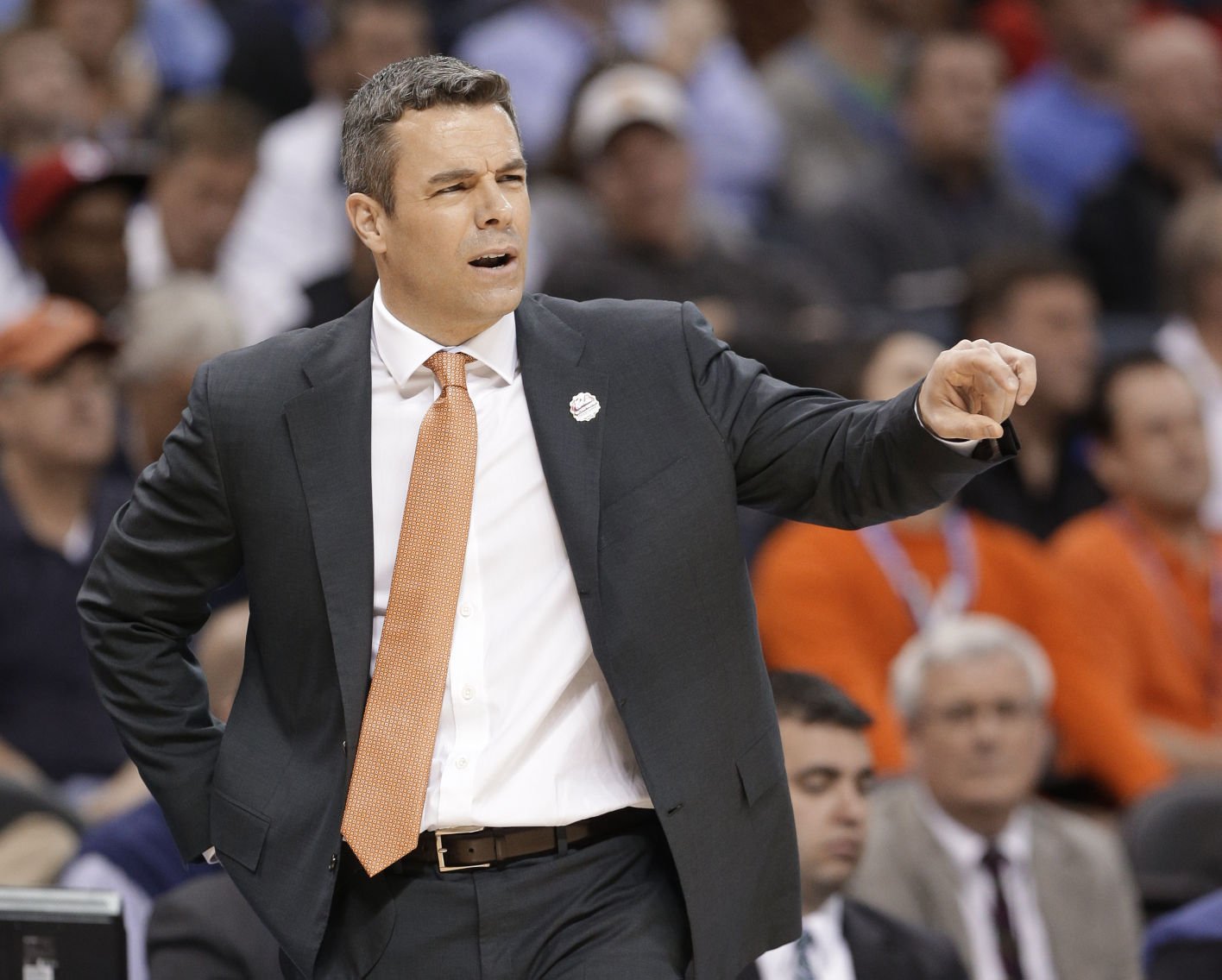 New Tony Bennett Contract Loaded With Reasons For UVa Basketball Coach ...