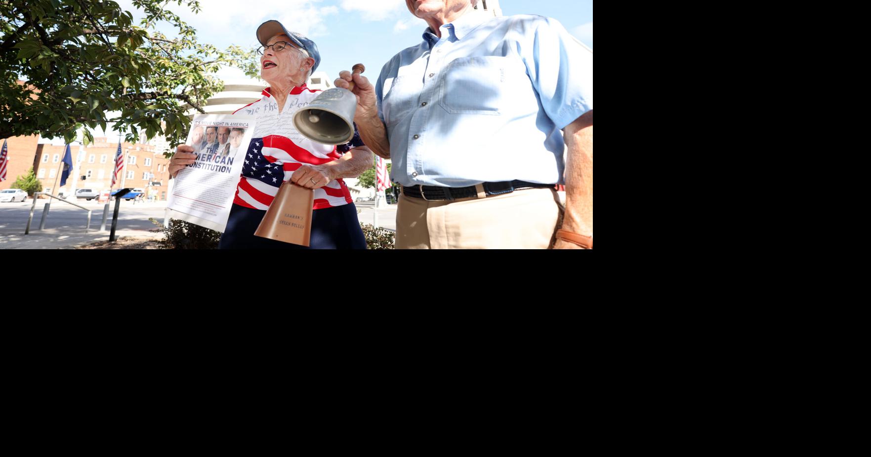 Look and listen: Roanoke bell-ringing commemorates US Constitution’s ...