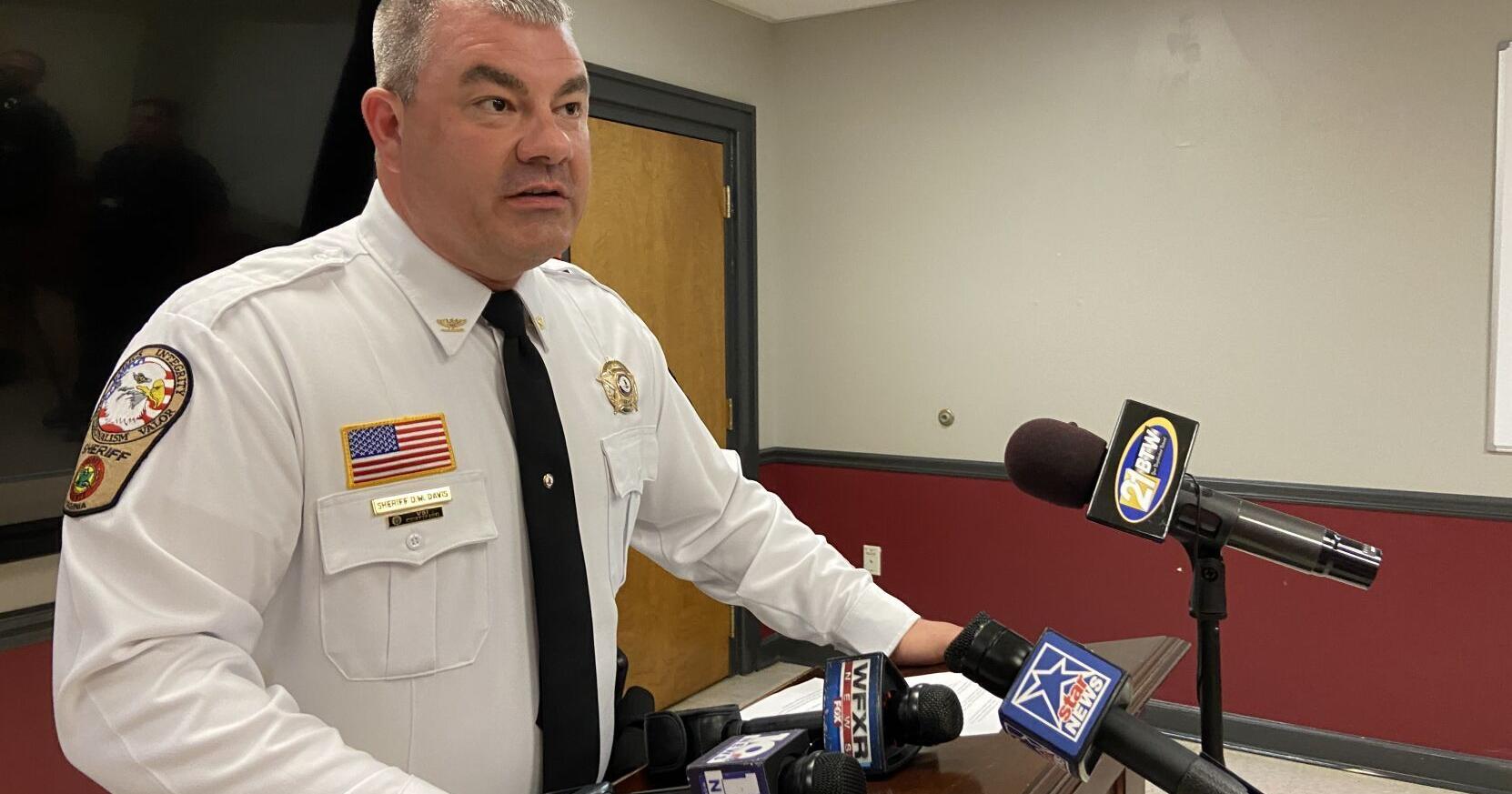 4 deputies suspended after incident at Henry County Jail - Vimarsana News