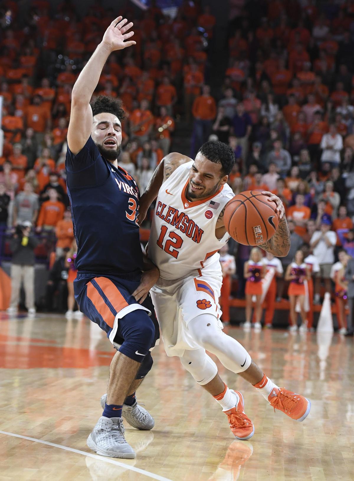 No 19 Virginia Men S Basketball Wins Tight One At Clemson Uva