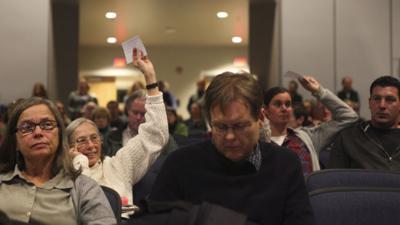 ey mocopipeline 110514 p07