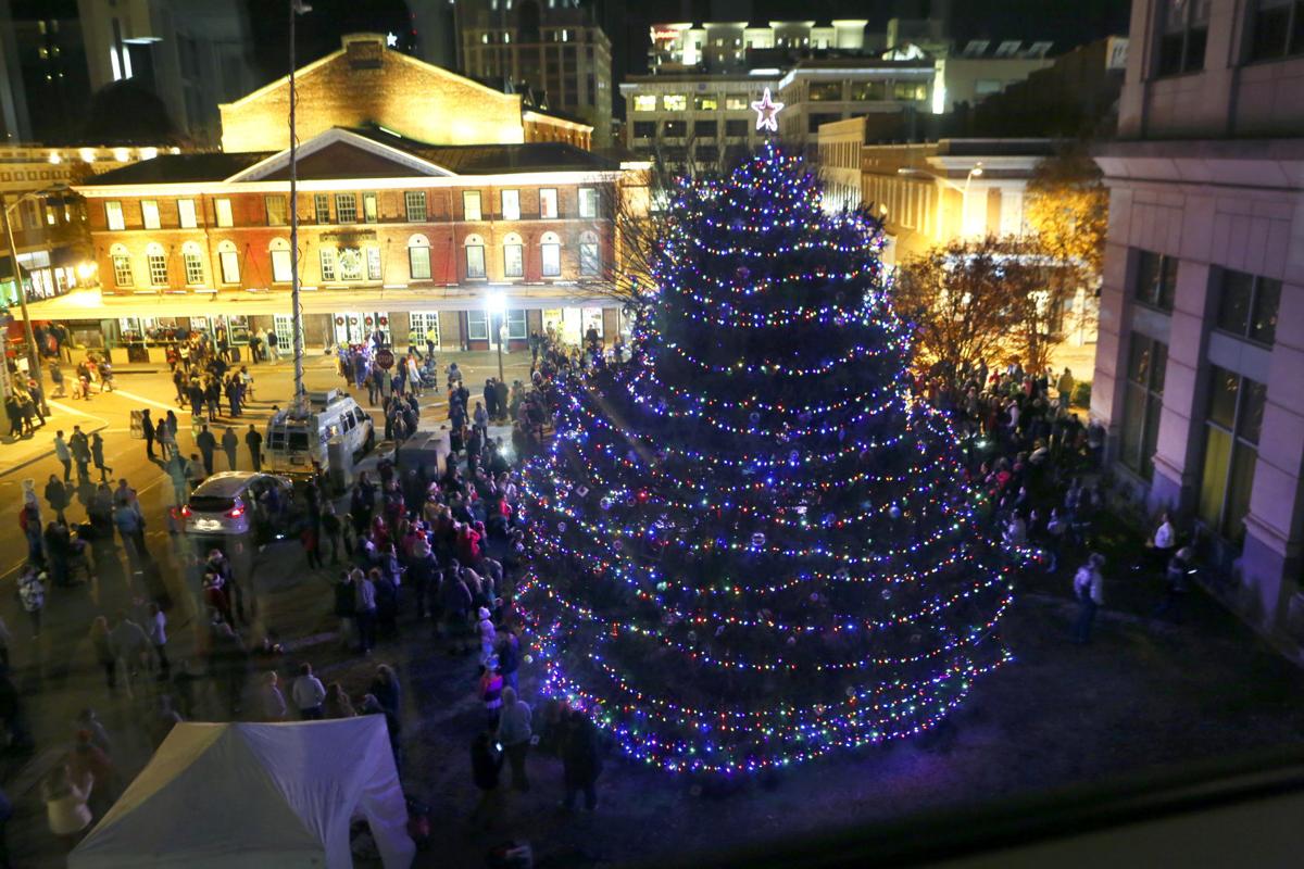 Downtown Roanoke lights up for holidays Roanoke News