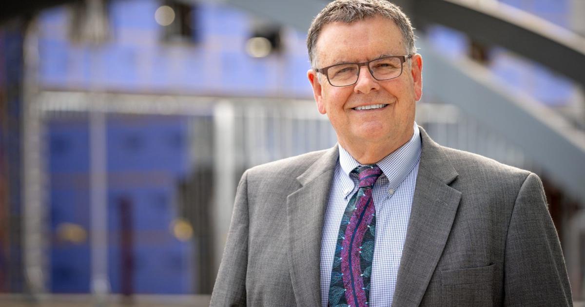 Kenneth Ralph Friedlander Friedlander: What is a future worth?