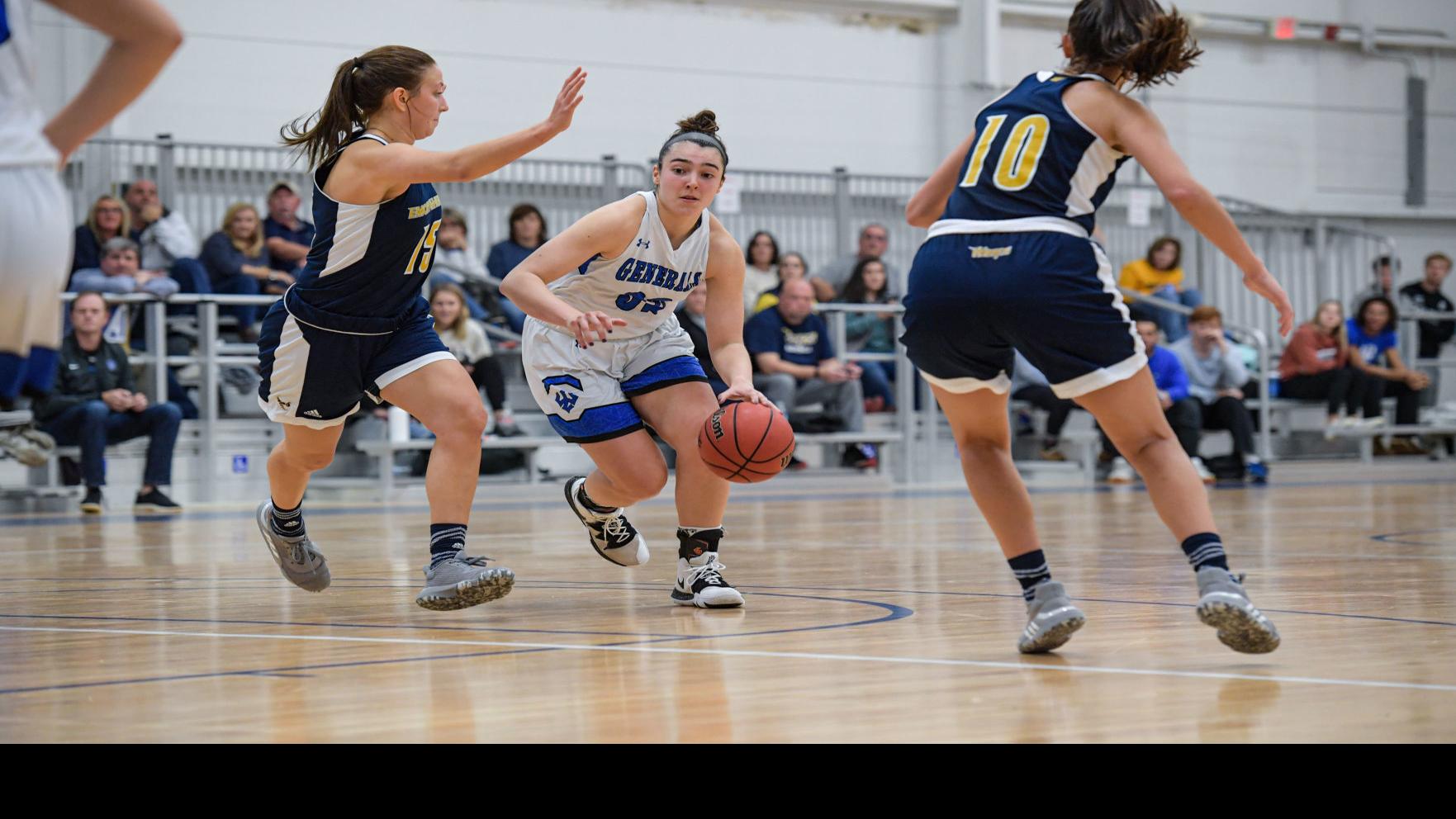 Odac Basketball Notebook W L Women On A Roll Entering Tournament