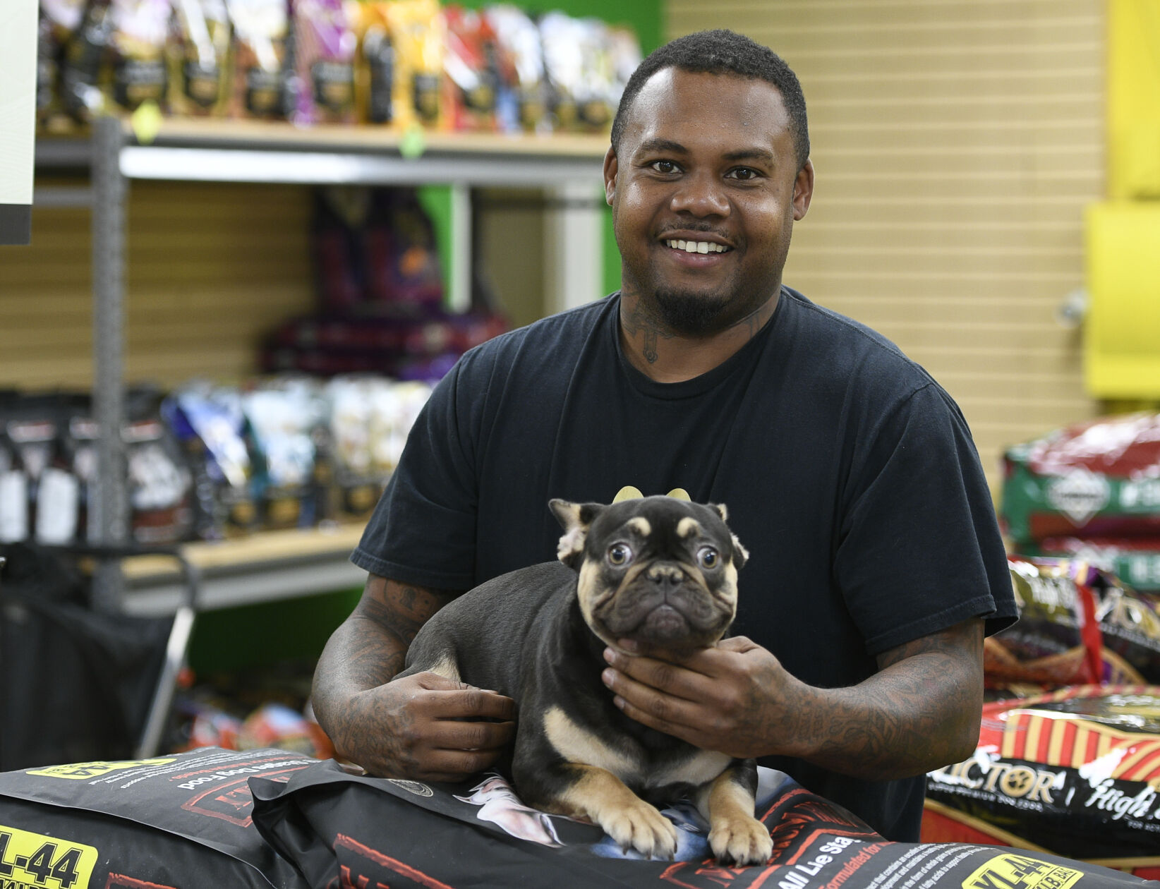 Business Cycle New pet store opens in Roanoke