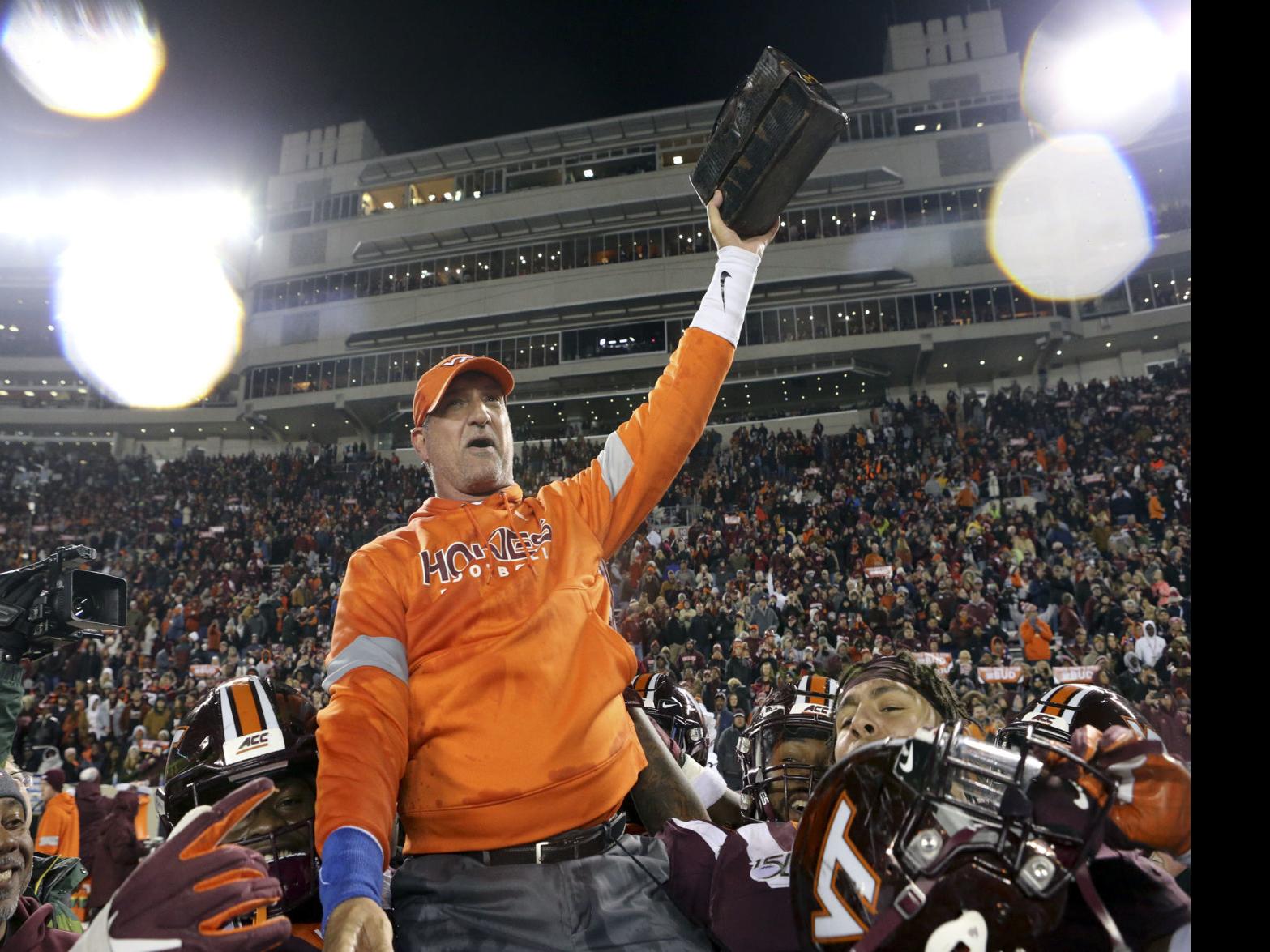 Bud Foster Gets Banner Before Virginia Tech Football Win And Game