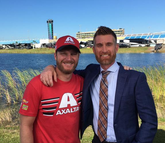 Marty Smith signs new contract with ESPN