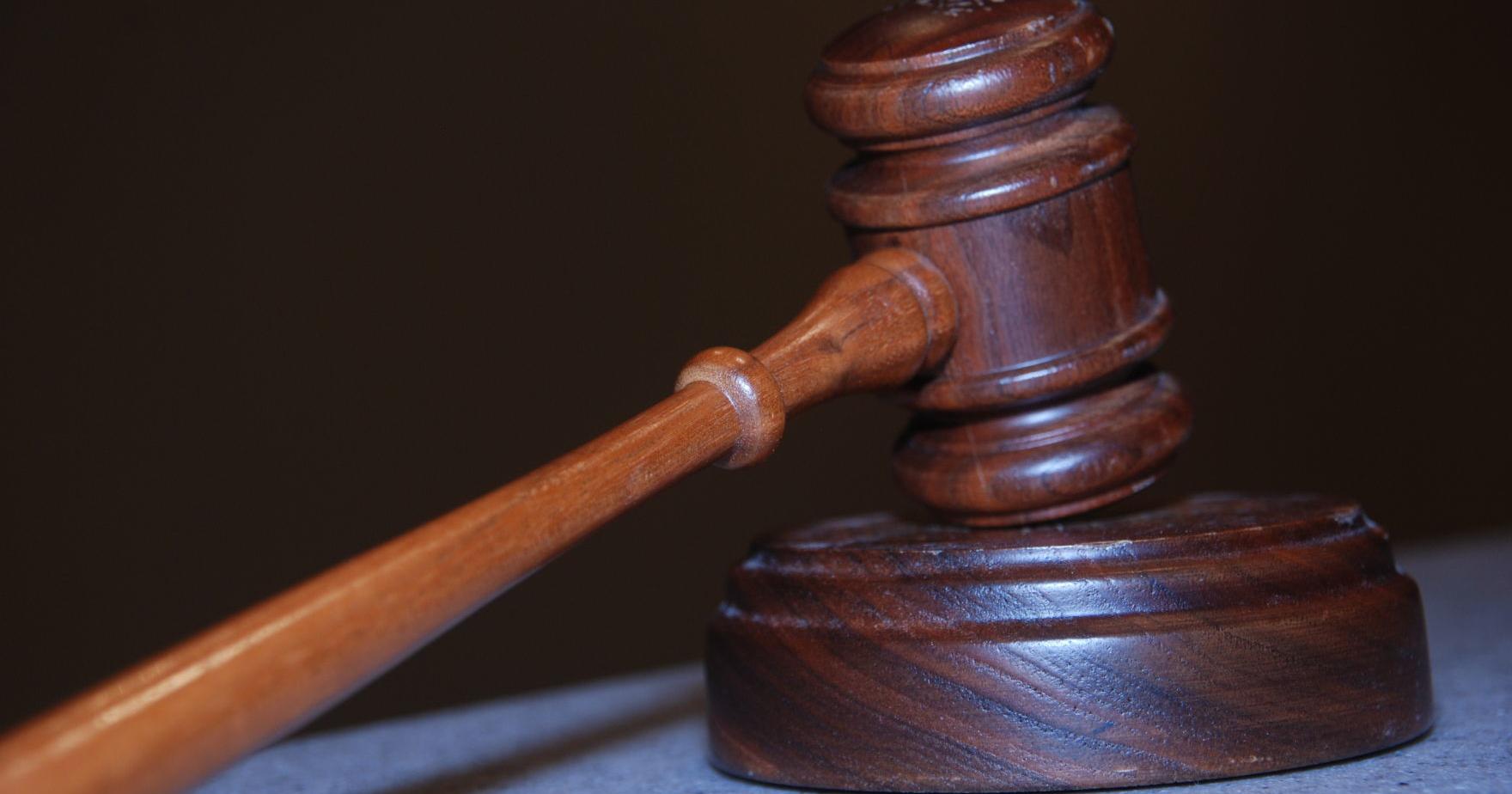 Gun store employee admits to stealing firearms - Vimarsana News