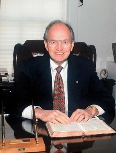 Alderman, Robert