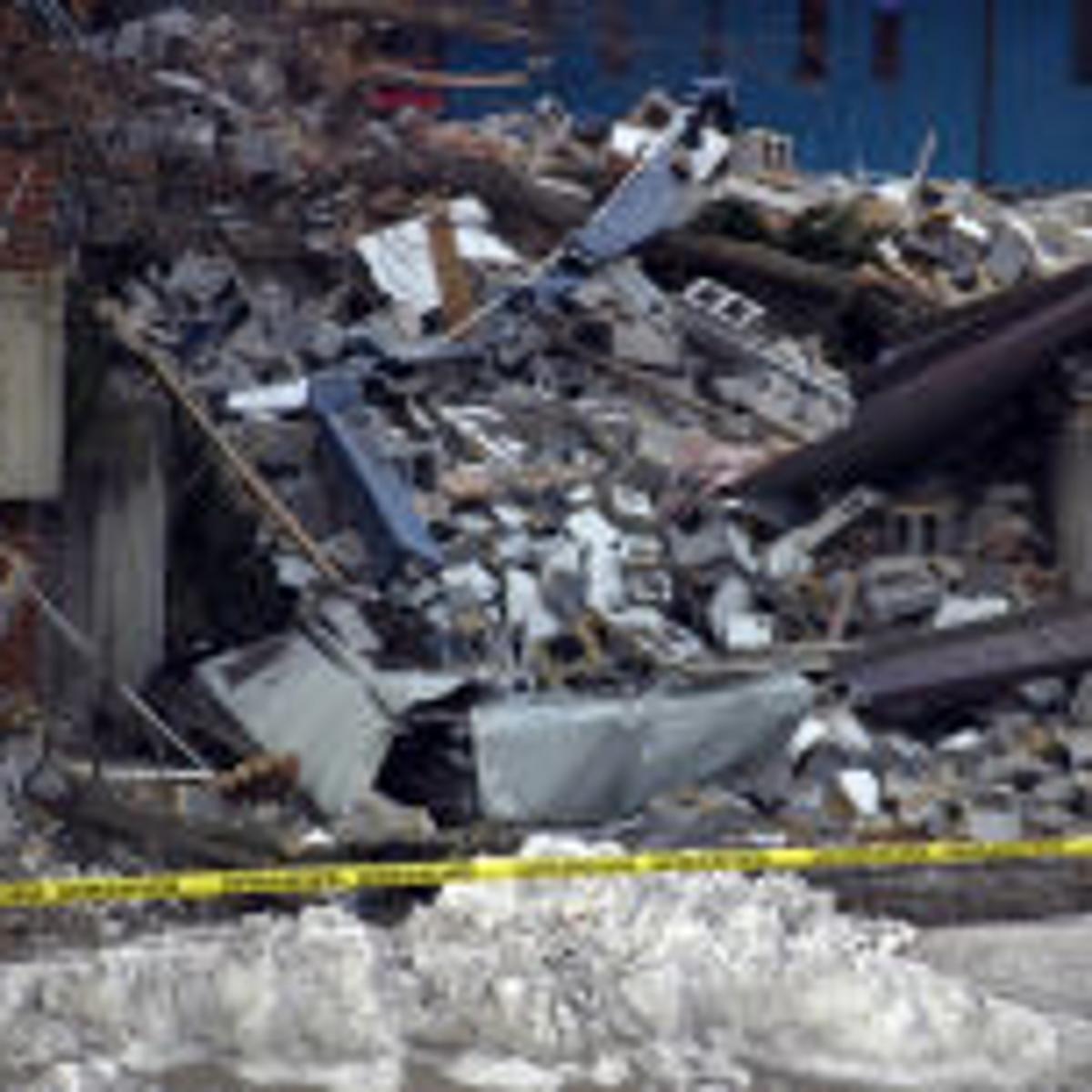 Gym Roof Collapses At Blacksburg High School Archive Roanoke Com