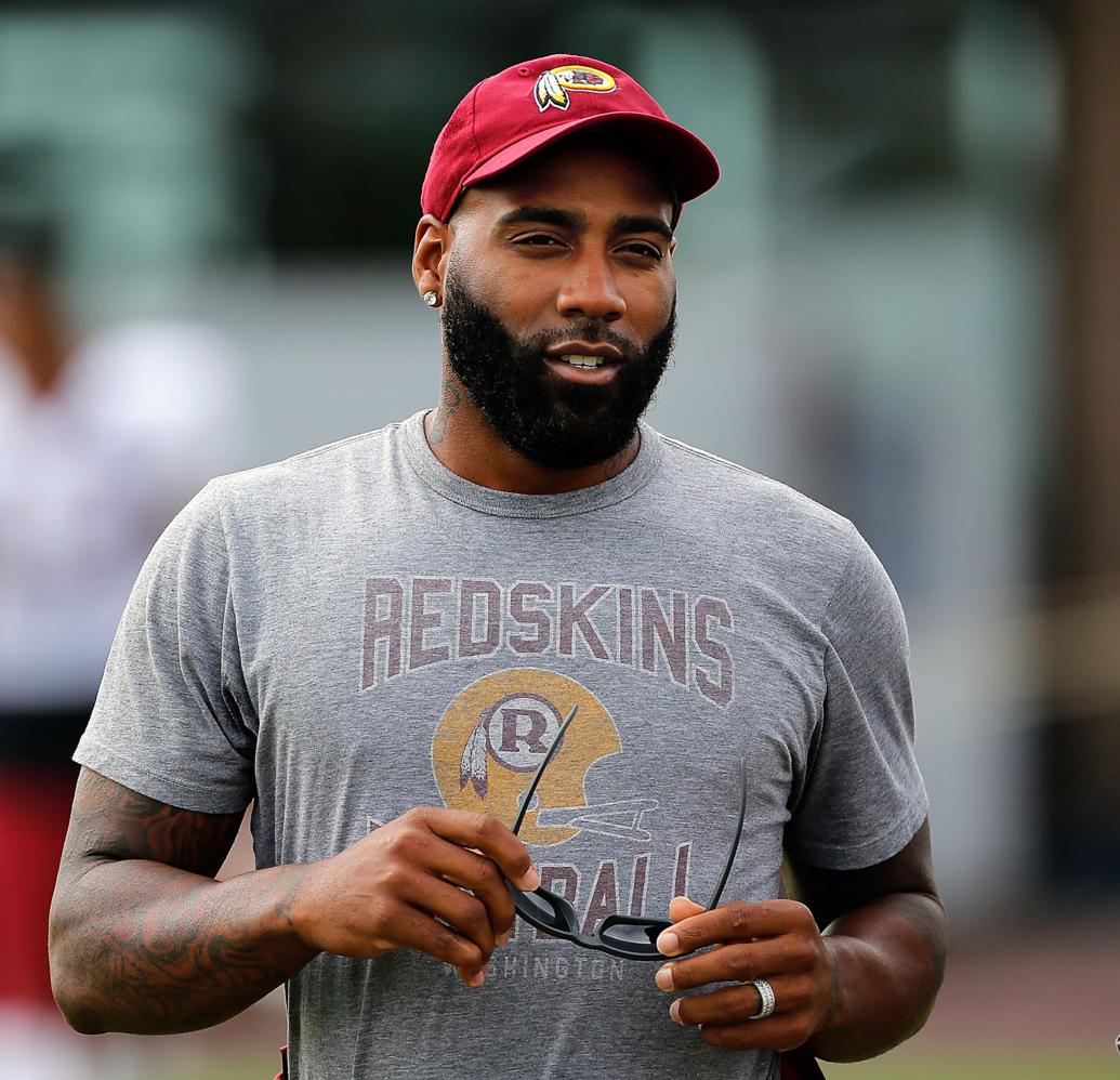 Washington hires DeAngelo Hall as radio analyst