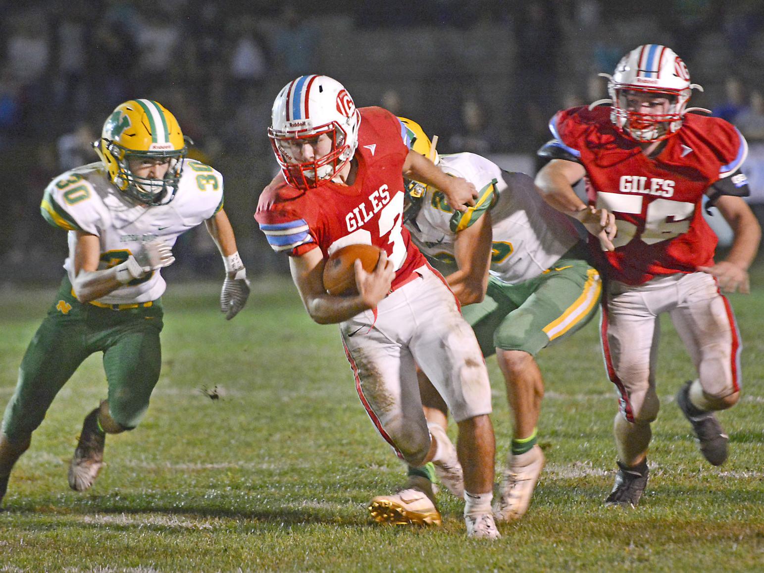 H S Football Green S Day Narrows Knocks Off Giles For First