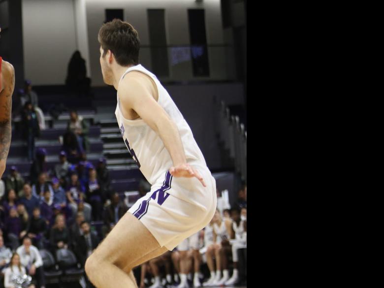 Ru Men S Basketball Highlanders Carlik Jones Named Big South