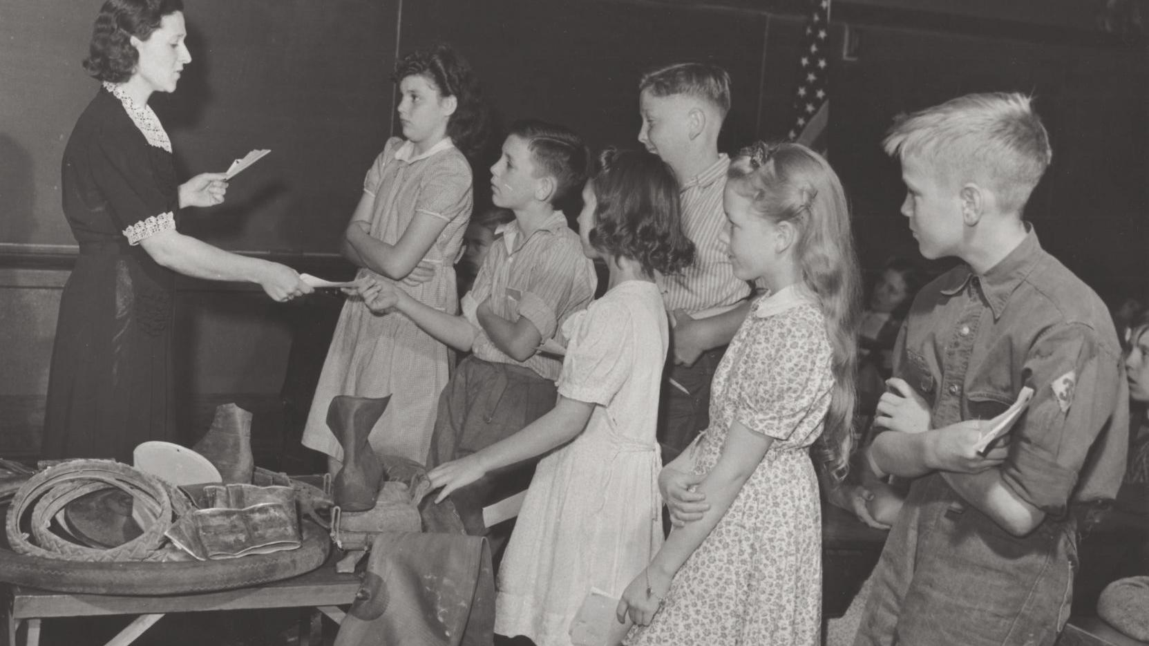 Looking Back News Items From The Roanoke Times World News From