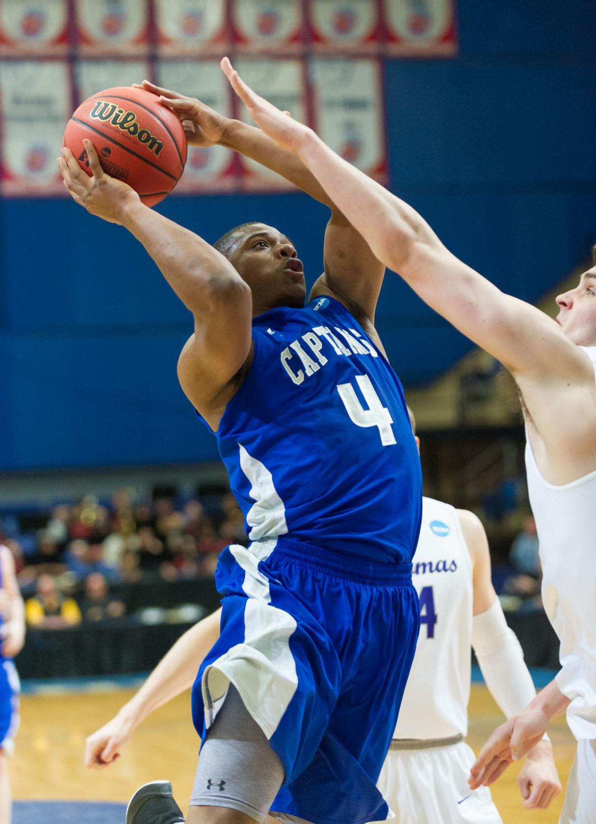Division Iii Semifinals Tommies End Christopher Newport S Season
