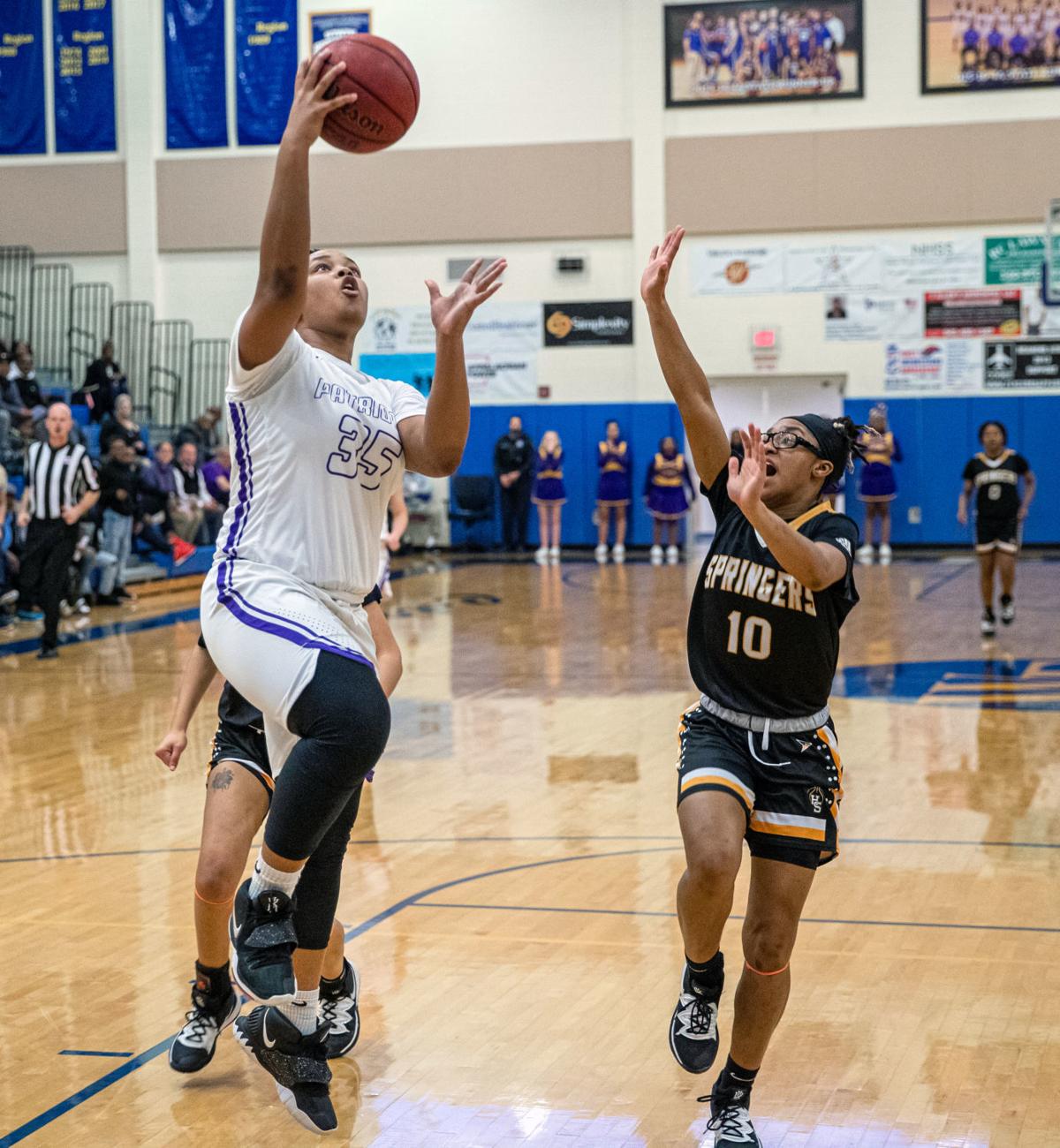 Scenes From Patrick Henry S Girls Basketball State Semifinal With Highland Springs High Schools Roanoke Com