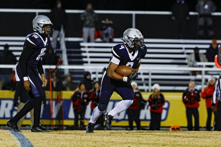 GW RB Alex Brandon.jpg