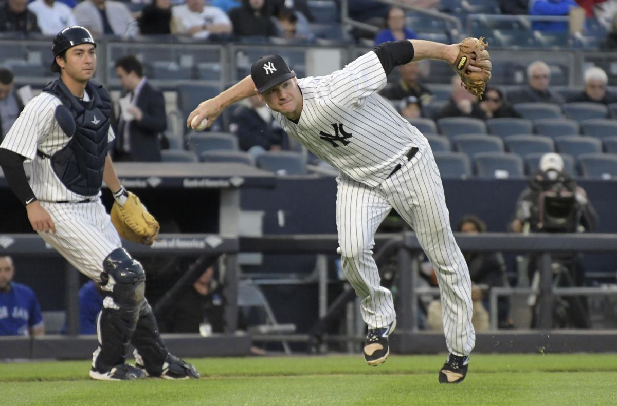 Chase Headley Signed Yankees 2015 Game Issue & Used Batting