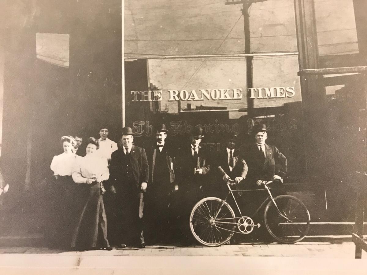 Roanoke Times and Evening World staff 1908