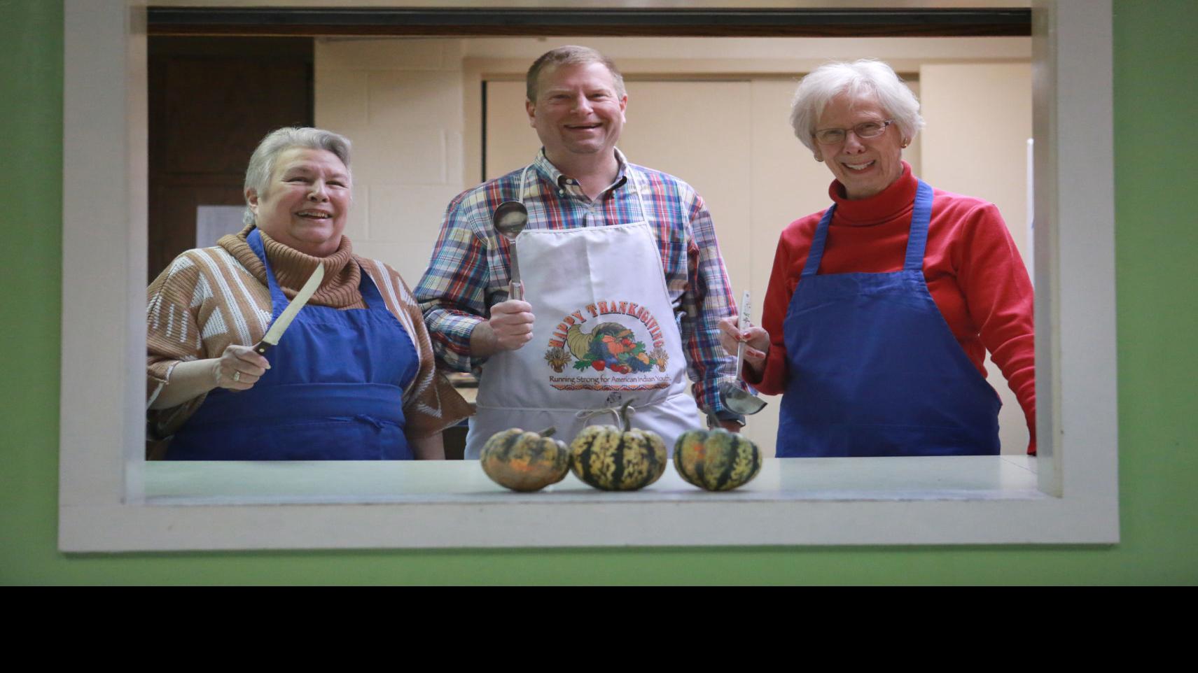 St Michael Lutheran Gears Up For 25th Thanksgiving Dinner Local News Roanoke Com
