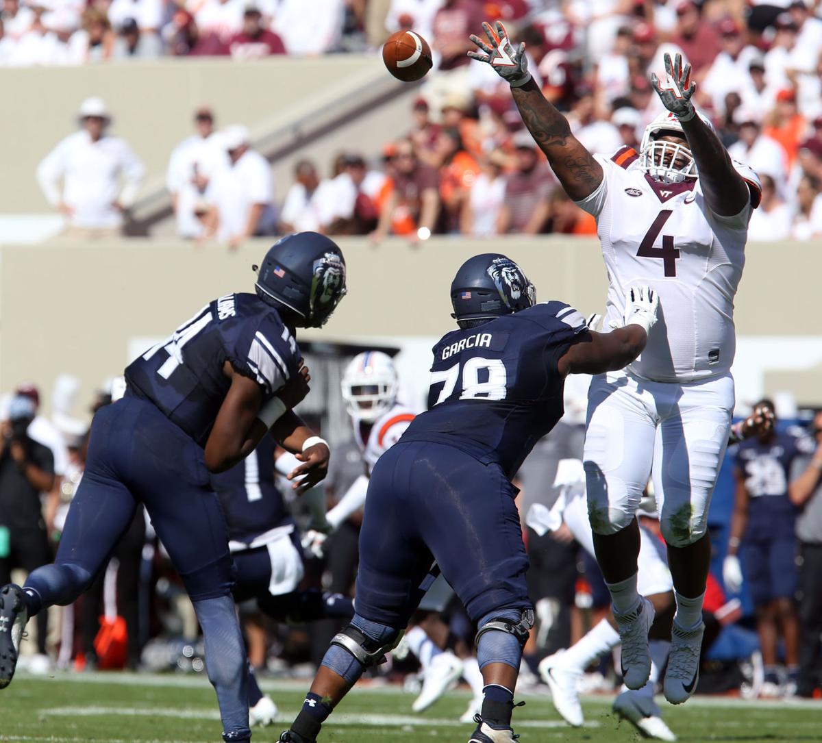PHOTOS Virginia Tech rolls past ODU 380 Virginia Tech