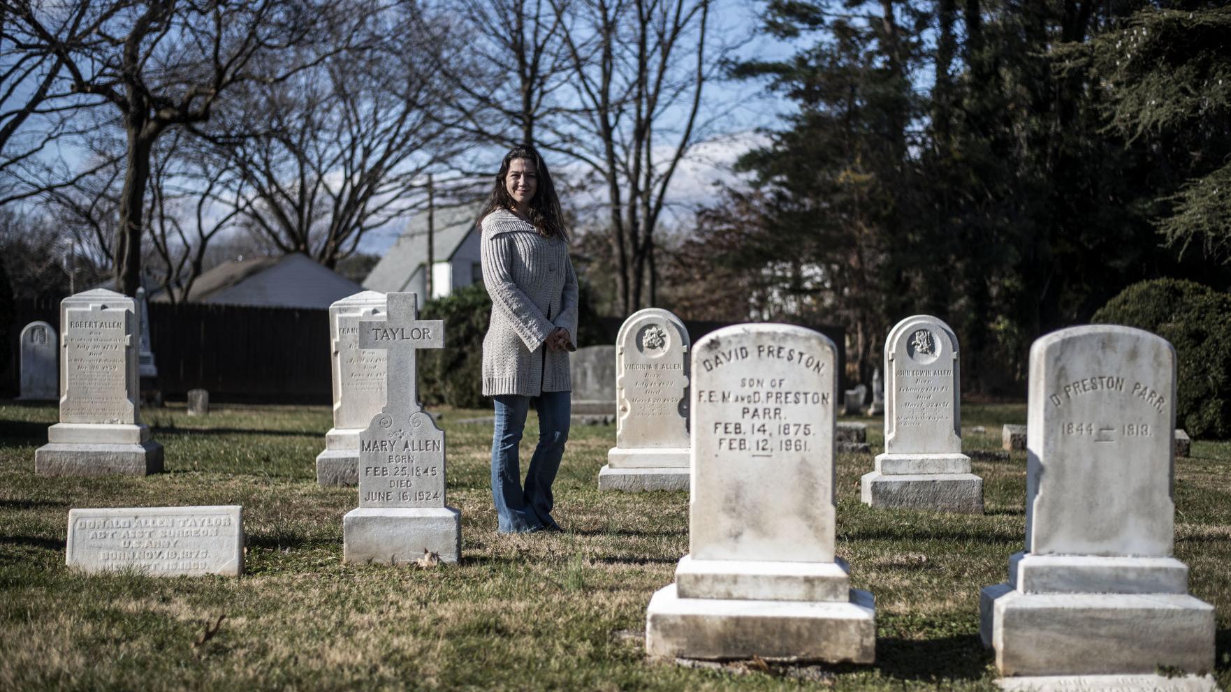 Bedford woman's work restoring headstones goes viral - Vimarsana News