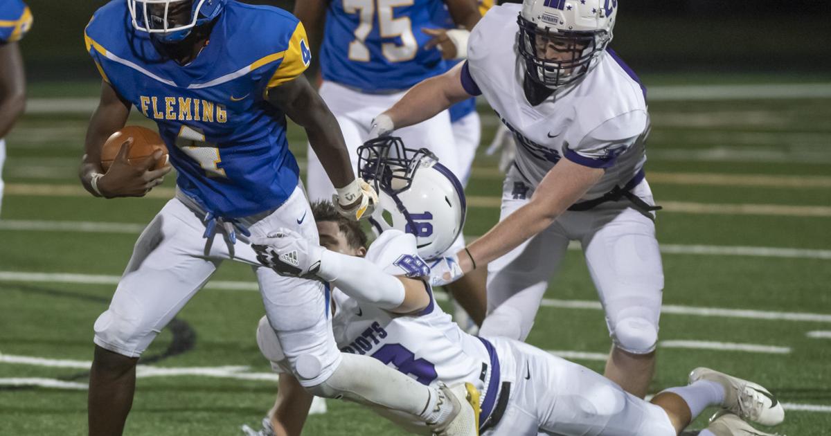 Scenes from the Patrick HenryWilliam Fleming football game