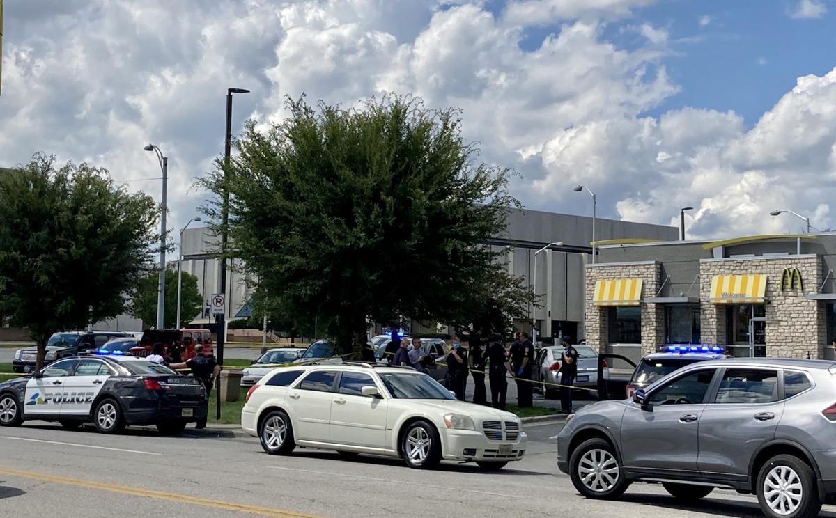 1 man killed and another wounded in shooting in Roanoke Crime News