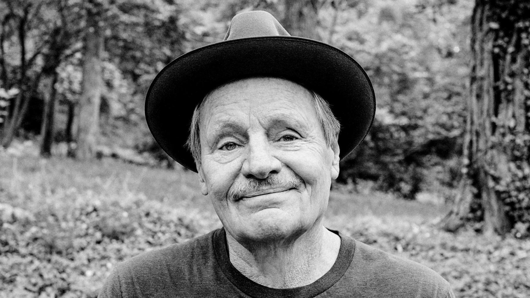 cutNscratch: So long, Delbert; limericks for live music; outdoor music schedules - Vimarsana News