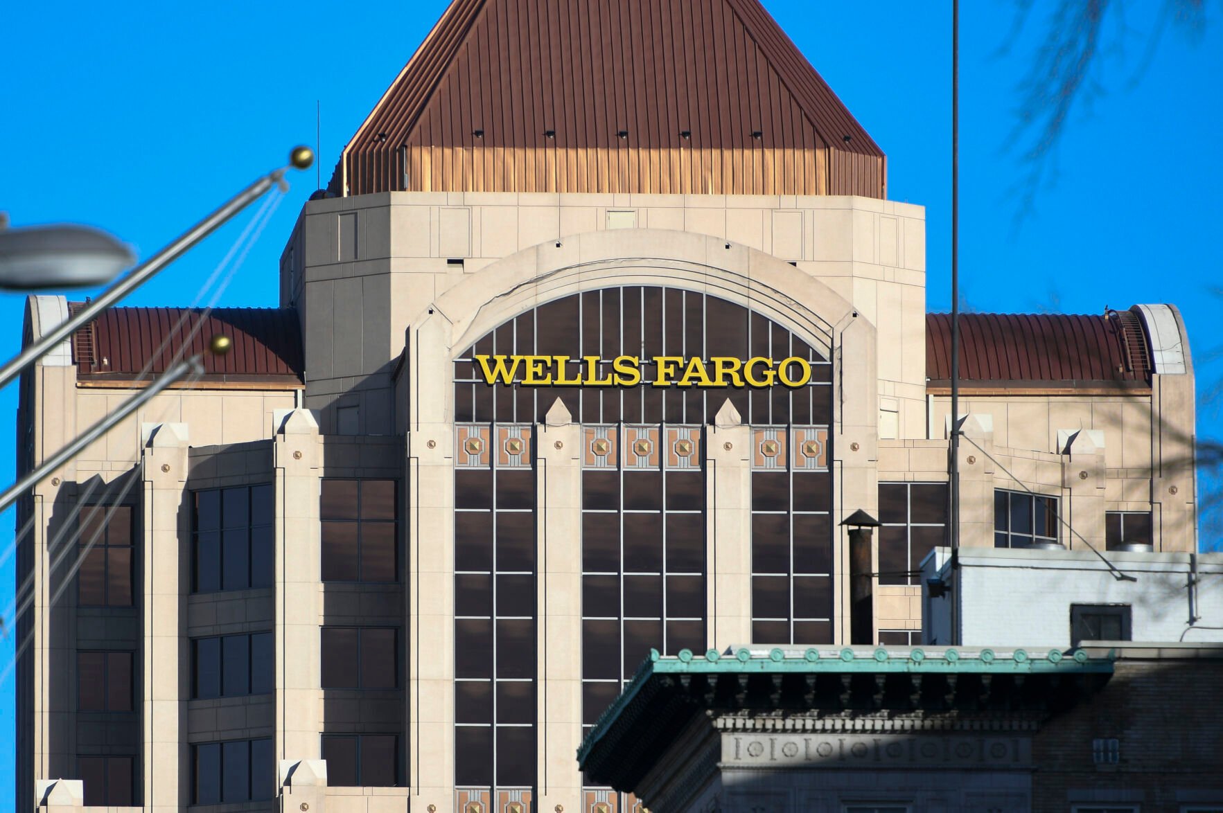 Downtown Roanoke filial av Wells Fargo att stänga