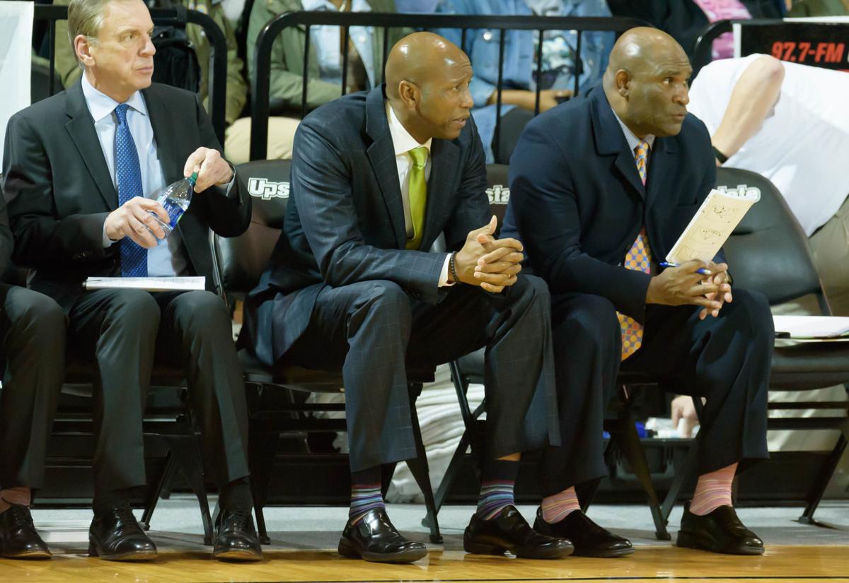 College Basketball Notebook Dickerson Usc Upstate Next For