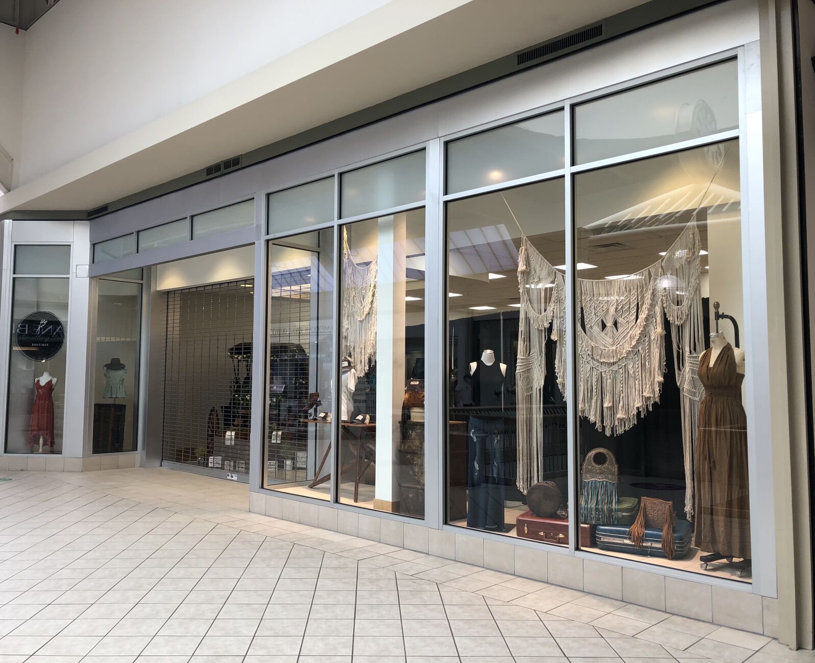 Business Intel Something Else Boutique coming to Valley View Mall