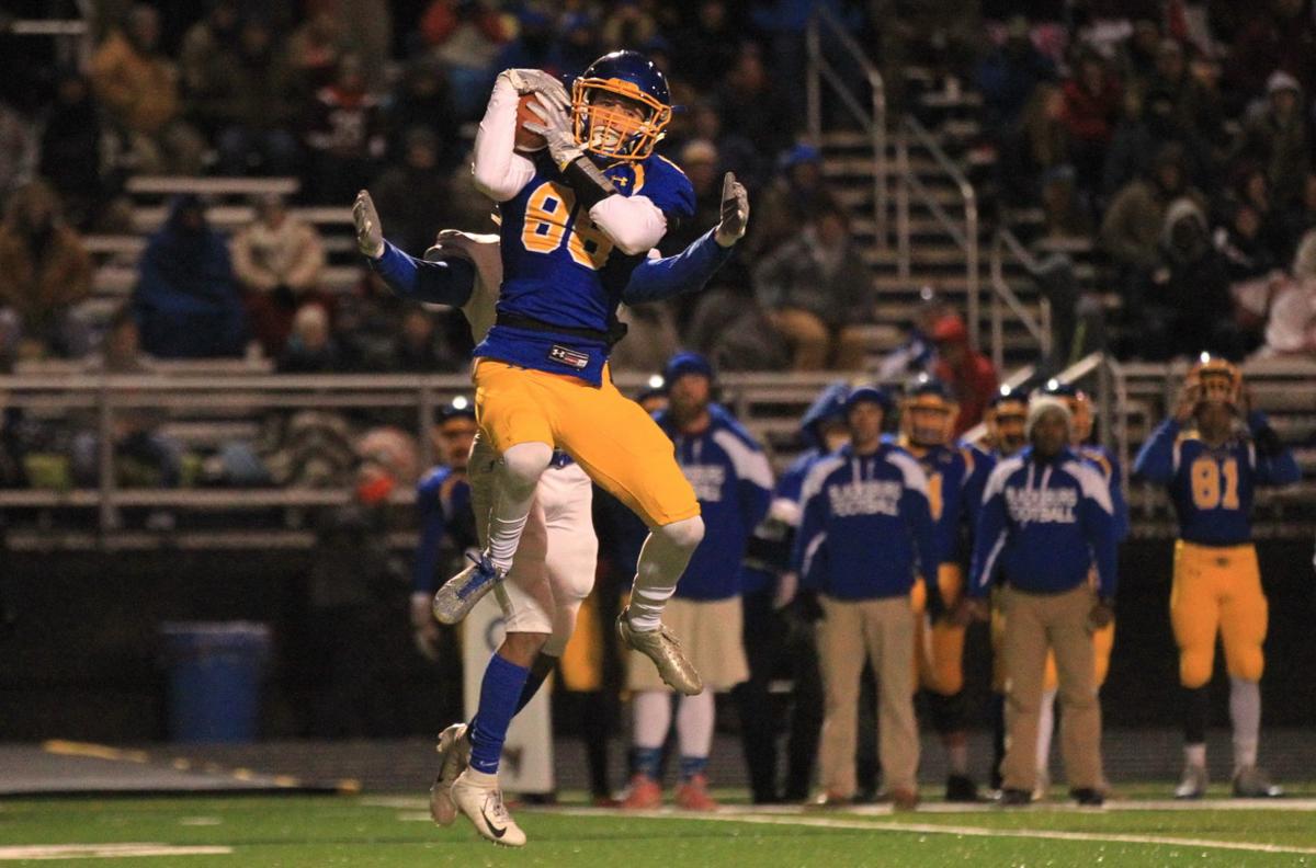 H S Football Blacksburg Waxes Glass To Win Region 4d Title