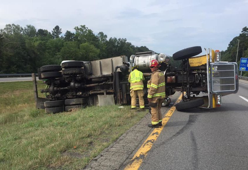 Update: Wreck cleared on I-81 south in Roanoke County