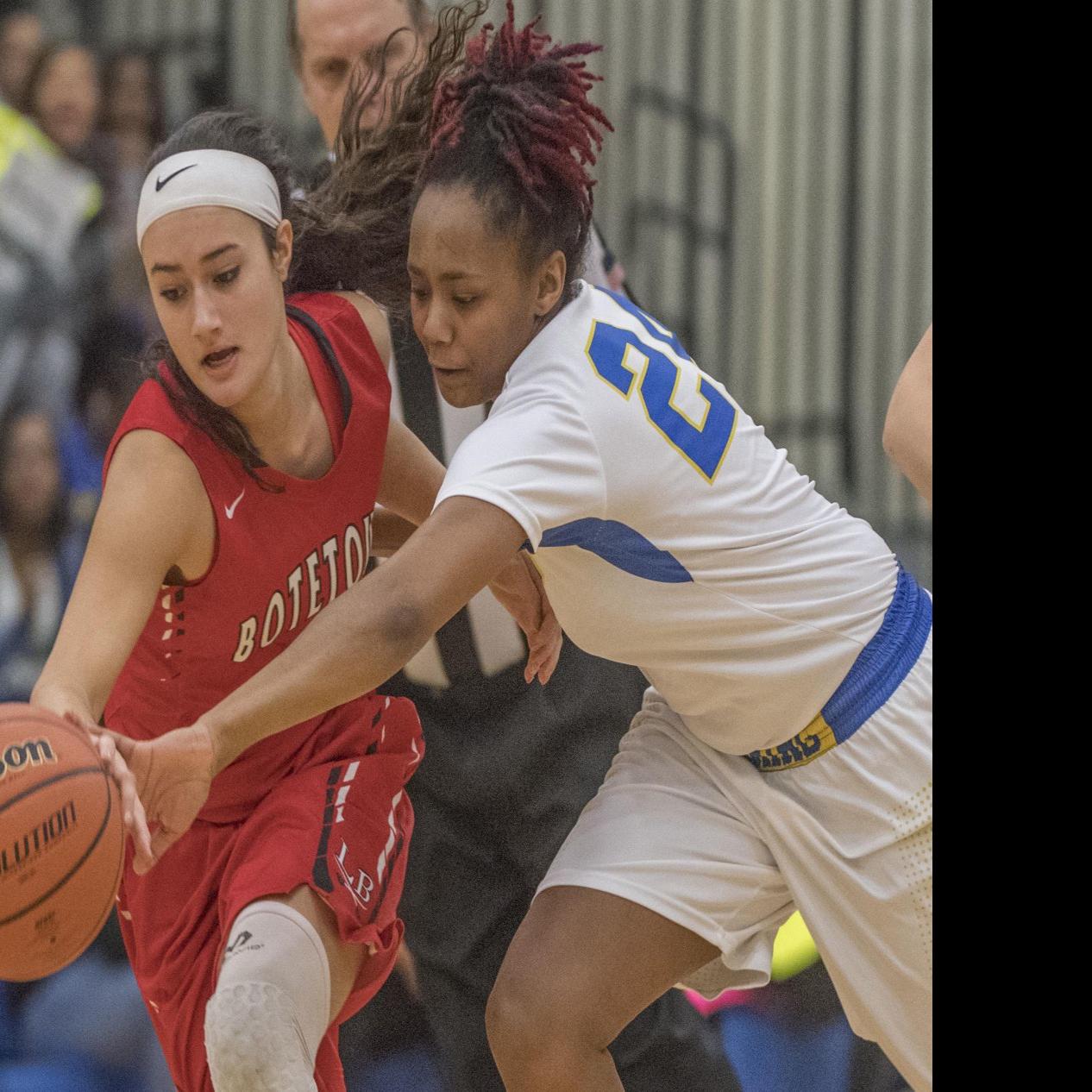 Fleming S Kasey Signs Division I Grant With Meac School High Schools Roanoke Com