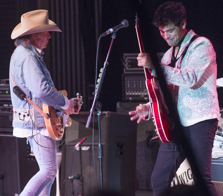Concert review Dwight Yoakam and band update the wayback machine