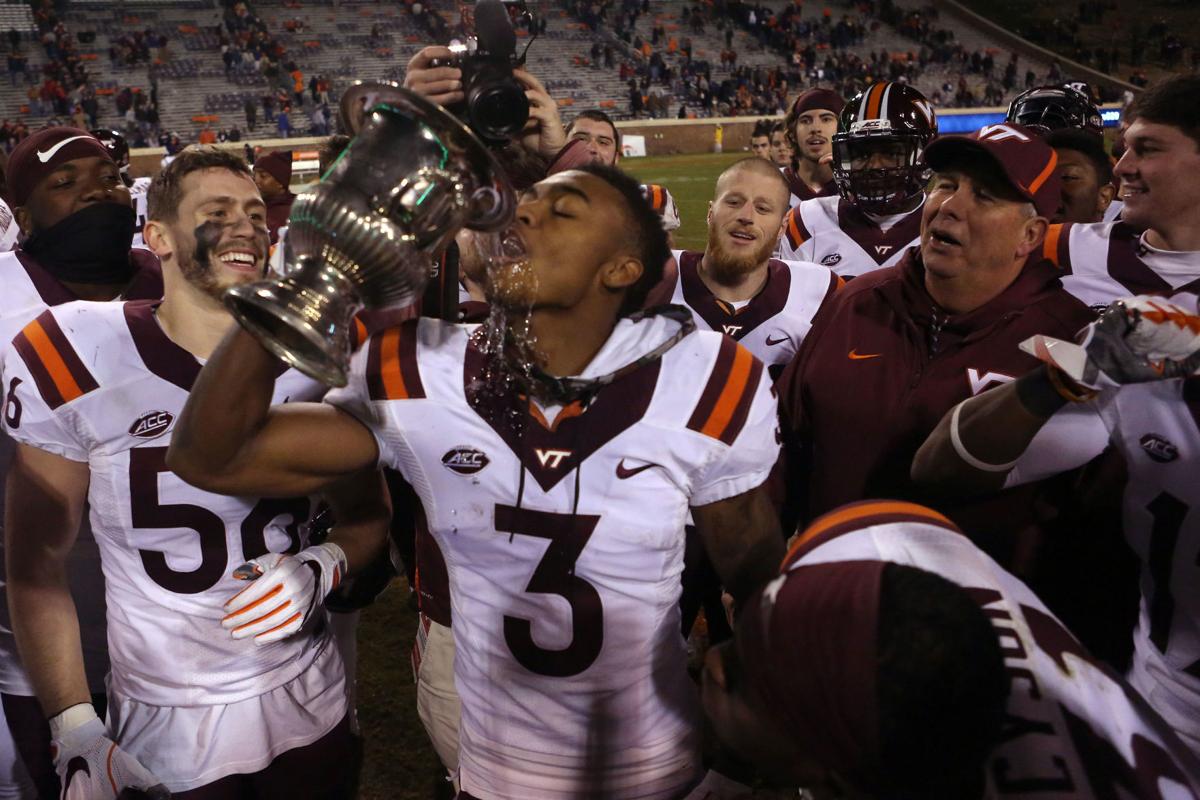 Virginia Tech Football Team Enjoys Awesome Celebration After