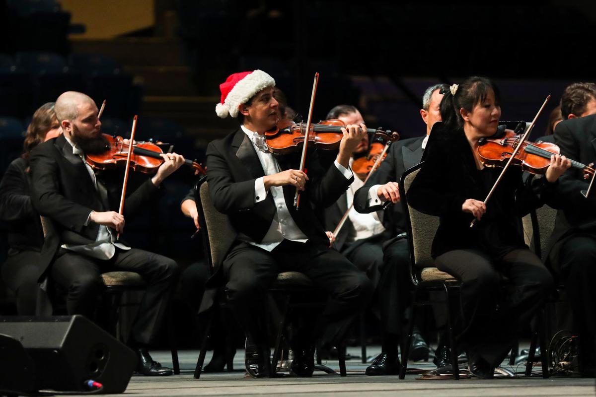 Photos: RSO's Holiday Pops Spectacular | Gallery | roanoke.com