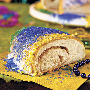 King Cake Recipe | How to Make a King Cake for Mardi Gras - Food.com