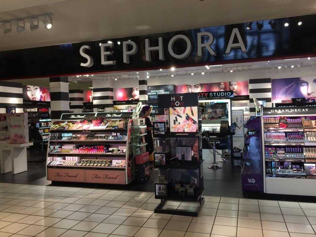 Sephora inside JCPenney is *open* at Valley View Mall ...