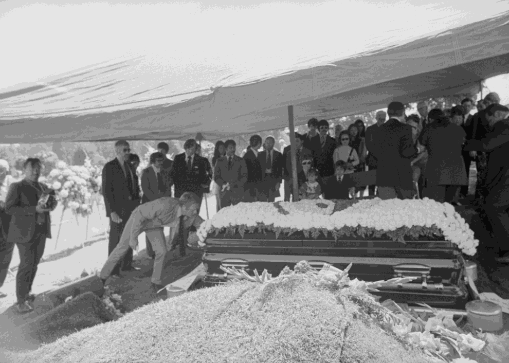 Steve McQueen: The life story you may not know | Entertainment