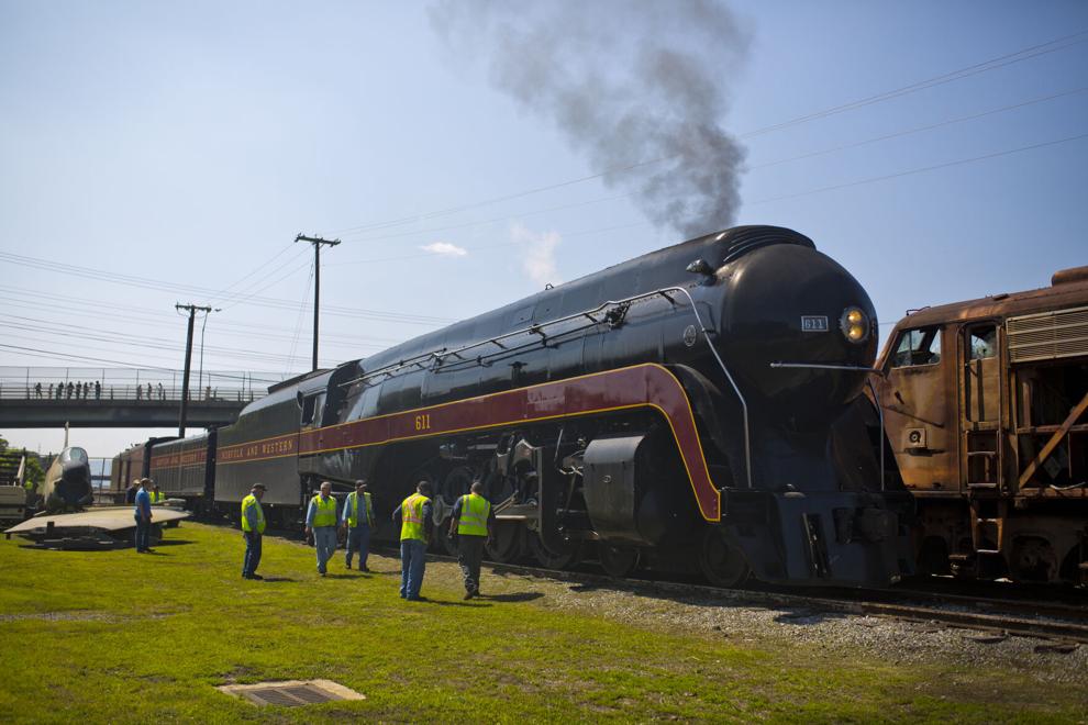 Special 611 steam excursions to occur this fall