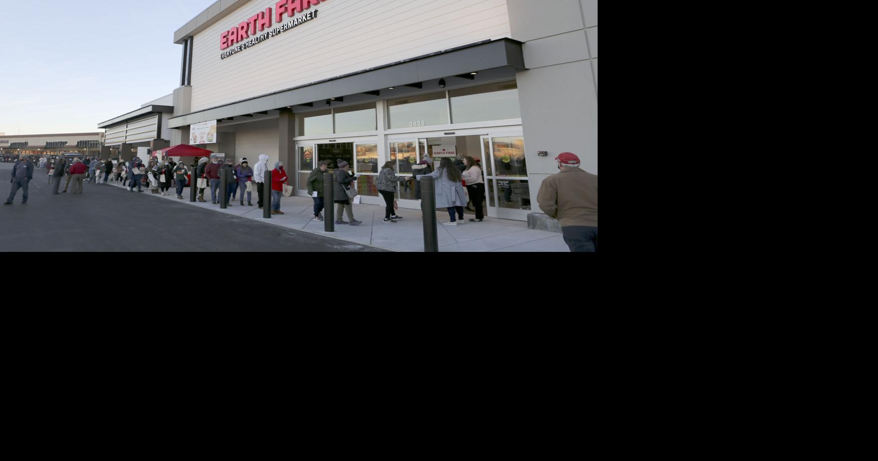 Christiansburg eats up some Earth Fare