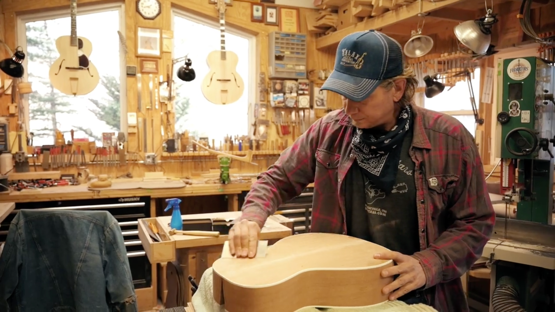 cutNscratch: A Handmade guitar; Lime Kiln live music; new Poe Mack CD - Vimarsana News