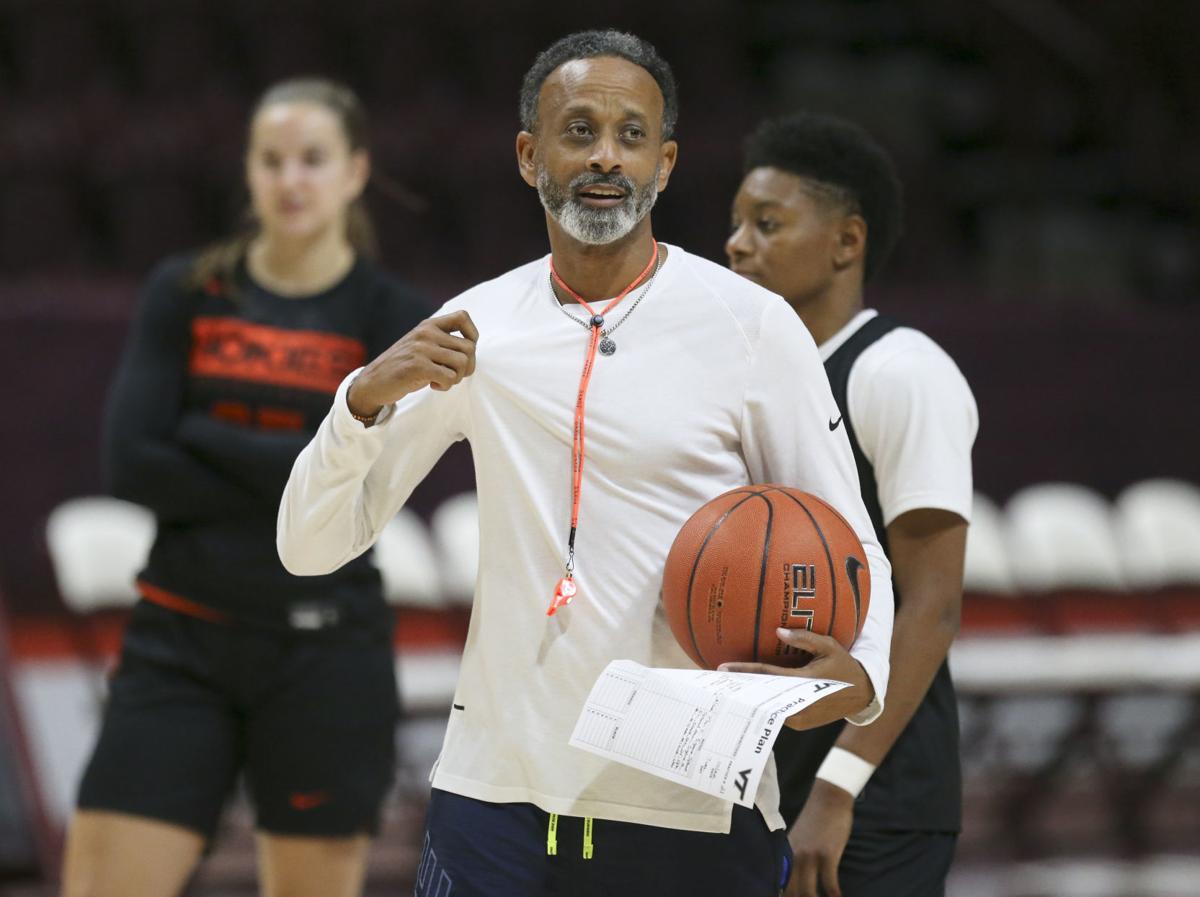 College Basketball Notebook Virginia Tech Women Off To 6 1 Start
