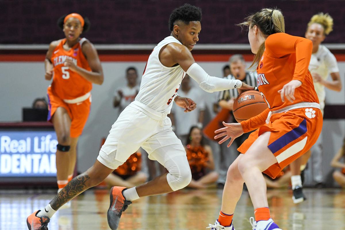 Virginia Tech Women S Basketball Hokies Top Clemson To Keep