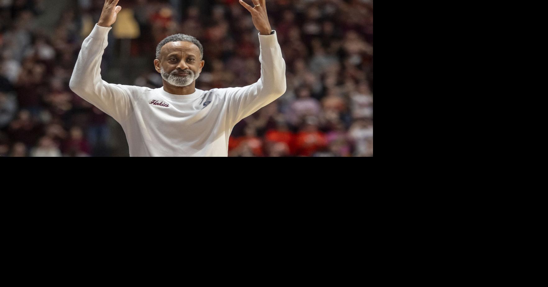 “Babcock dari Virginia Tech merasa senang mempertahankan Brooks