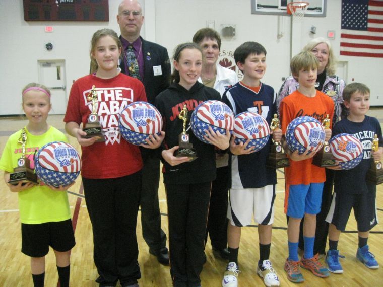 Reed Pendleton advances to regionals in Elks hoop shoot contest