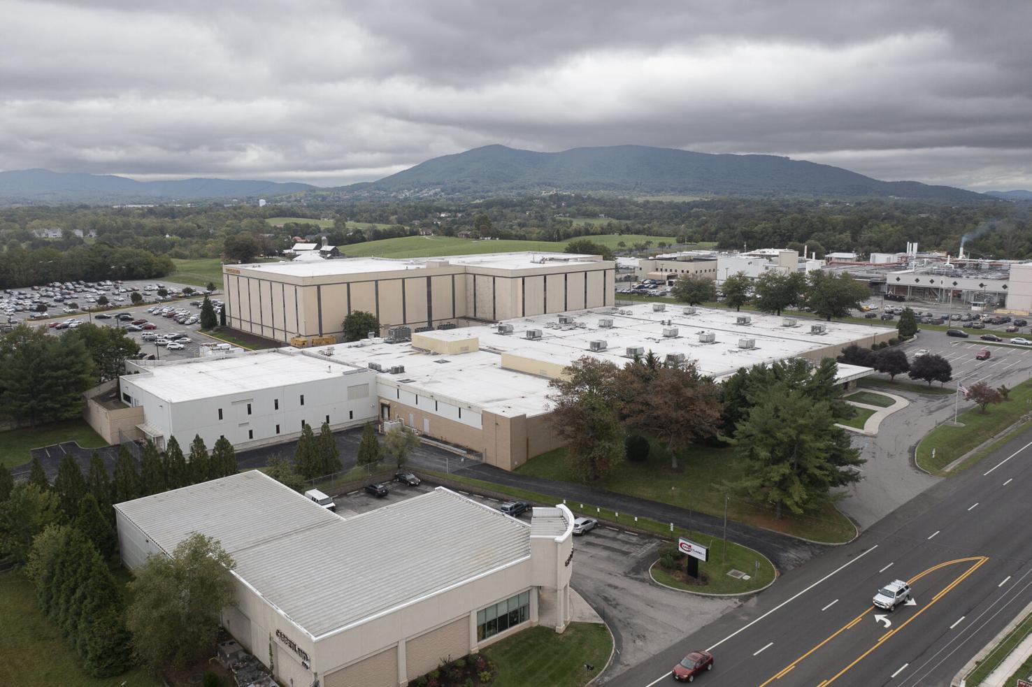 Wells Fargo to add 1,000 jobs in Roanoke County expansion